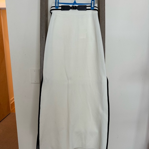 Max Mara midi skirt size XS - Picture 2 of 6